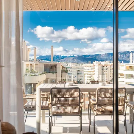 Ideal Coastal Retreat With Terrace & Gym By Rems Apartment