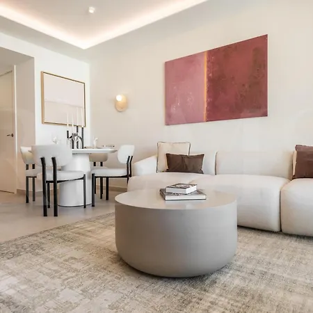 Ideal Coastal Retreat With Terrace & Gym By Rems * Fuengirola