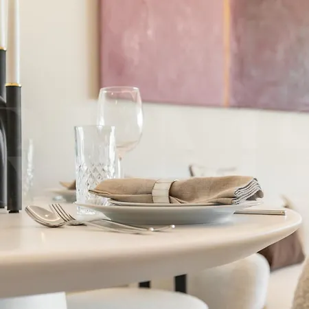 Apartment Ideal Coastal Retreat With Terrace & Gym By Rems Fuengirola